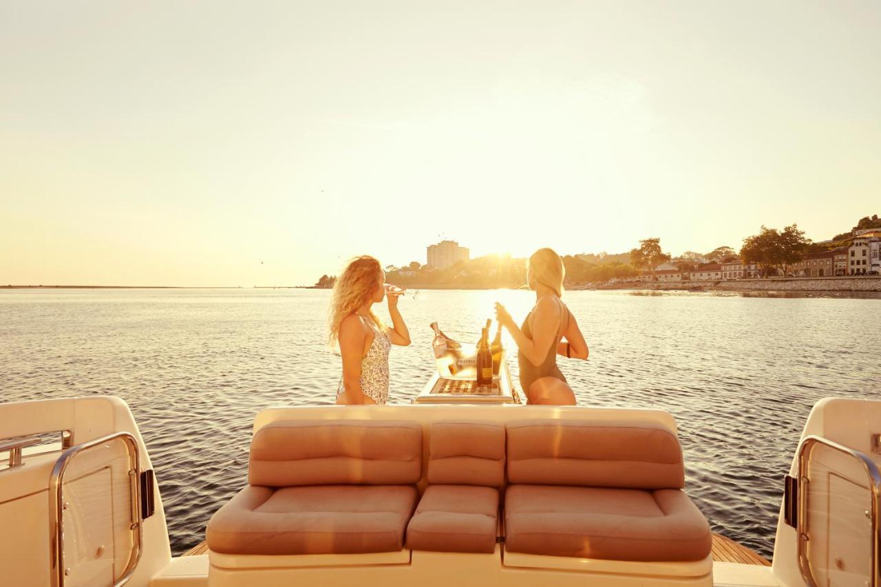 Porto Private Yacht- Accommodation Douro River מראה חיצוני תמונה