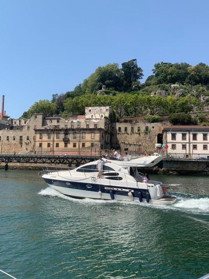 Porto Private Yacht- Accommodation Douro River מראה חיצוני תמונה