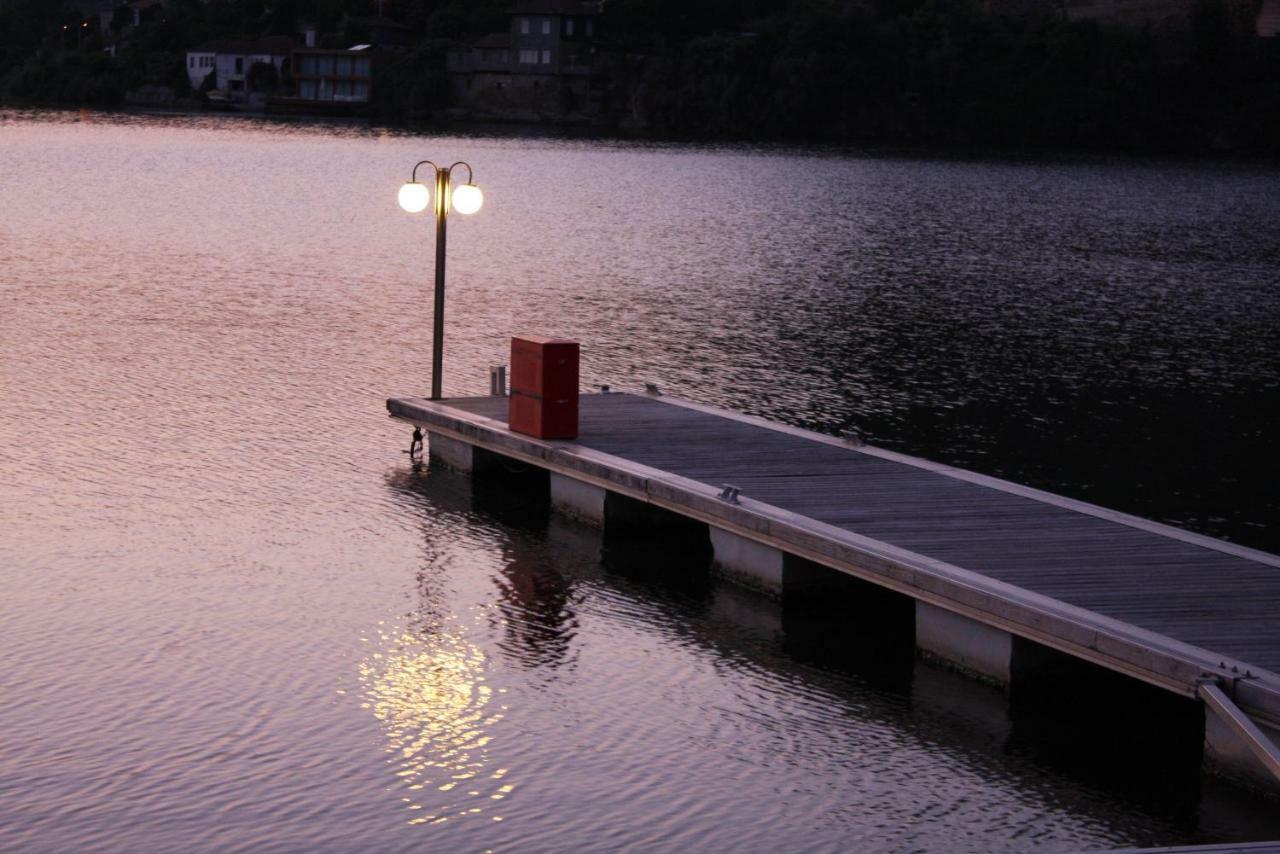 Porto Private Yacht- Accommodation Douro River מראה חיצוני תמונה